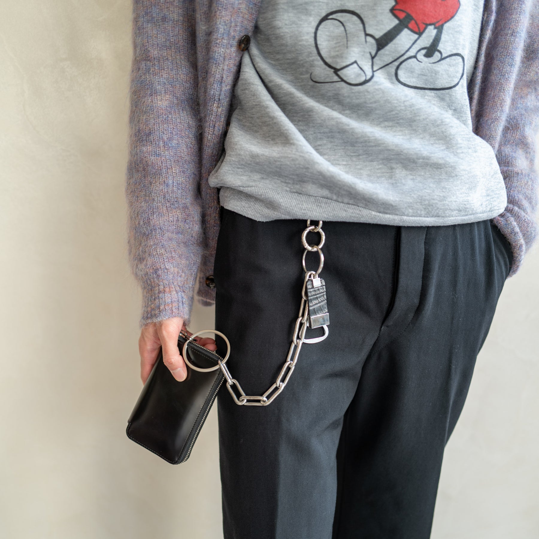 CRISTY POLICE CHAIN CHARM / CROCO｜クロコダイル レザーチャーム ウォレット キーチェーン 直営限定 栓抜き付き｜ITTI（イッチ）公式