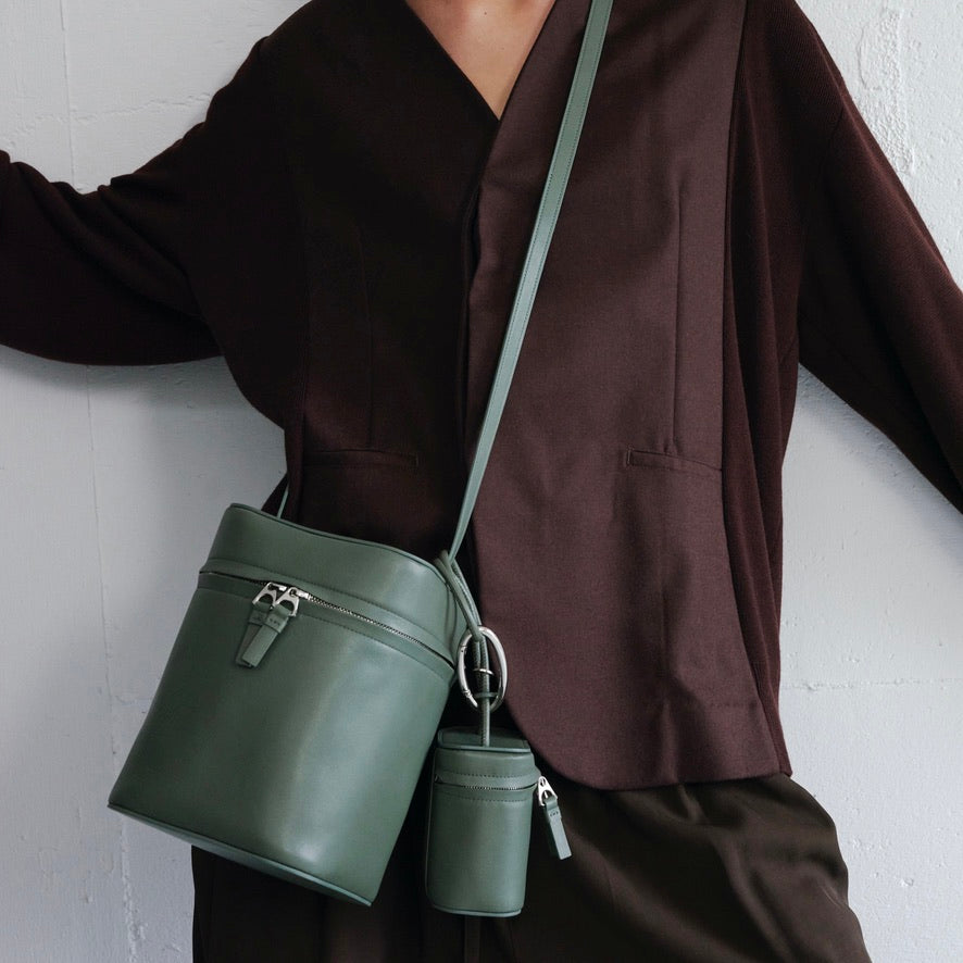 CELLIE BOX CHARM BAG / RAPTO BD｜ITTIオリジナルレザー使用 本革バッグチャーム ベルト ショルダー メンズ レディース｜ITTI（イッチ）公式
