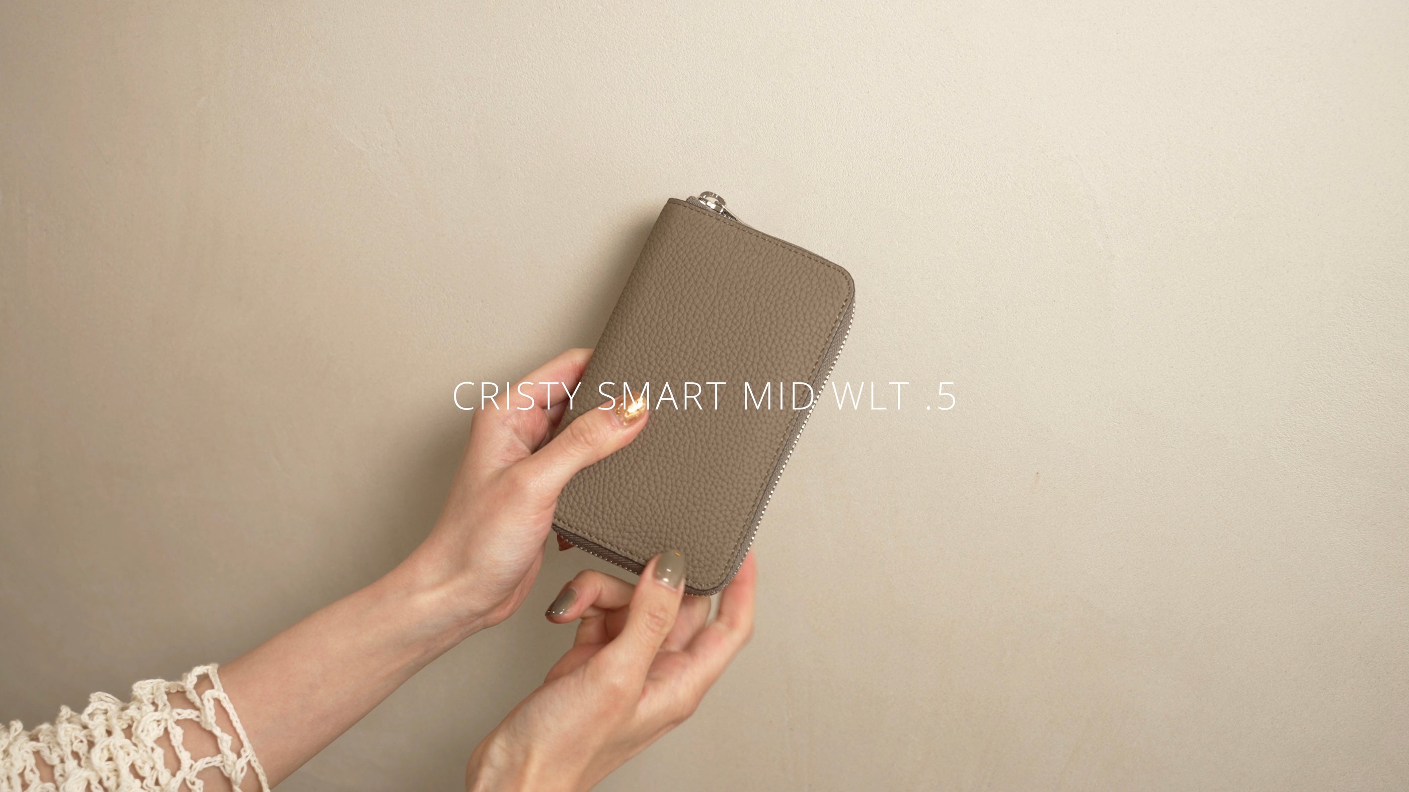 CRISTY SMART MID WLT .5 クリスティスマートミッドウォレット 革 レザー 財布 さいふ サイフ ミディアム スマートフォン サイズ ラウンドファスナー ITTI イッチ ブランド