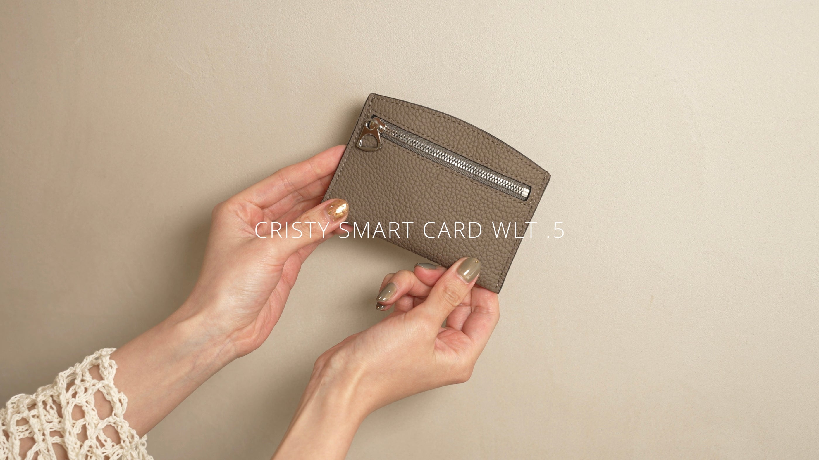 CRISTY SMART CARD WLT (クリスティスマートカードウォレット) - ITTI (イッチ) | 財布 サイフ さいふ スリム 薄い レザー ブランド メンズ レディース  キャッシュレス派 最薄 ミニ 小さい 動画 ムービー サイズ感