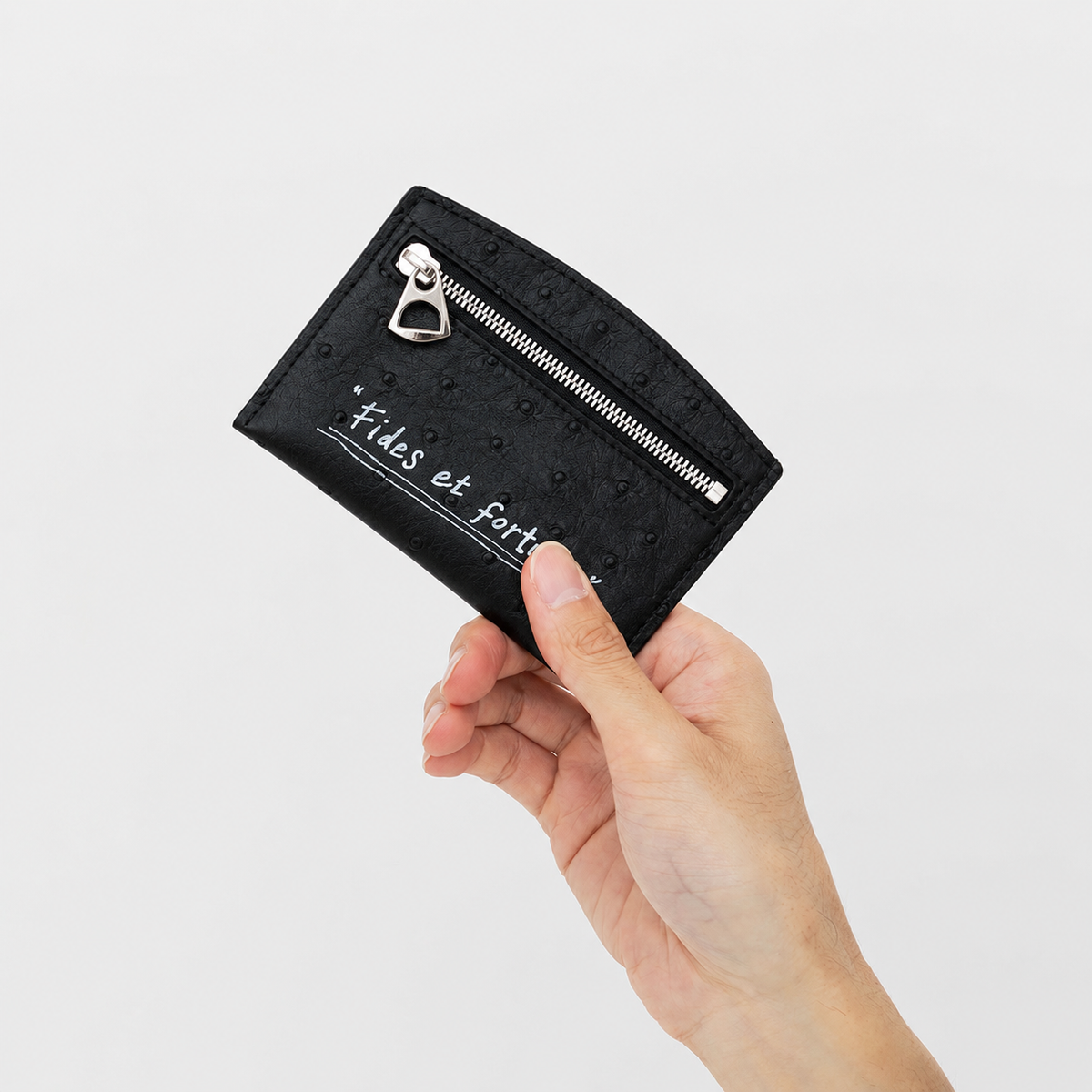 CRISTY SMART CARD WLT / OSTRICH -25Q3｜最小最薄 ミニ財布 オーストリッチ 本革 キャッシュレス メンズ レディース｜ITTI（イッチ）公式