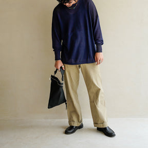 CELLIE BERLINGOT SAC / DIPLO SKY｜2層構造レザークラッチバッグ｜メンズ 着用画像 スタイリング コーディネート｜ITTI（イッチ）公式