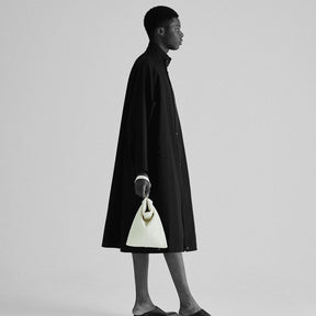 ITTI (イッチ) | ANNIE RICE BAG iii / DIPLO SKY(アニーライスバッグ/ディプロスカイ) レザー 巾着 ポーチ カバン 鞄 かばん ハンド バッグ メンズ レディース 皮革 手持ち ユニセックス