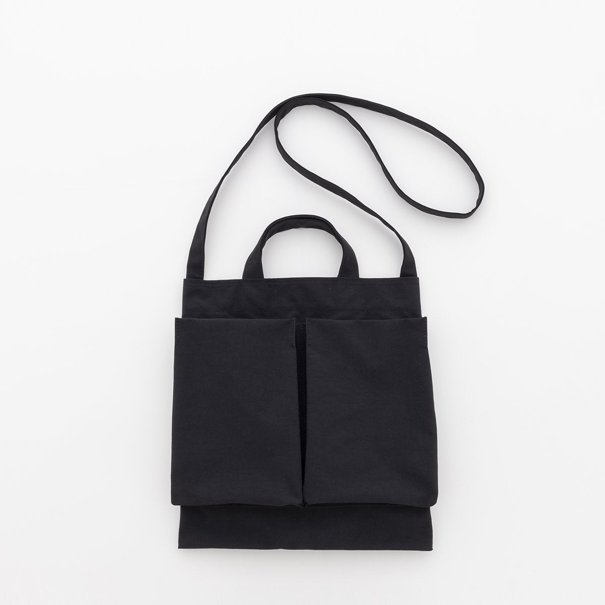 芸能人愛用のルームウェア ITTI (イッチ) | ANNIE HELMET VEGETABLE BAG - S / V.CERATO バッグ