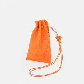 HERRIE KINCHAKU POUCH - PM / DIPLO SKY｜サステナブル本革 巧着ショルダーバッグ メンズ レディース ギフト｜ITTI（イッチ）公式