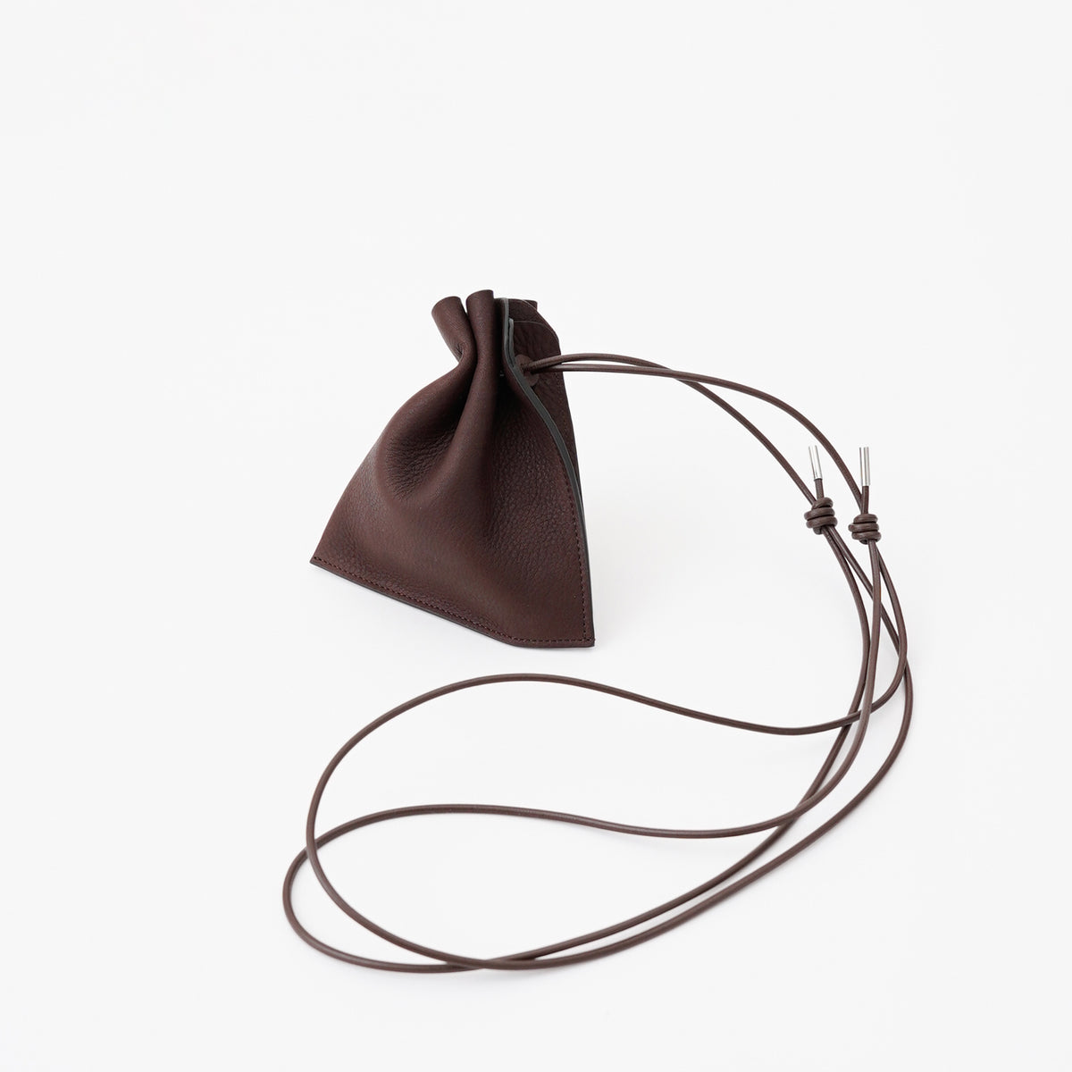 HERRIE KINCHAKU POUCH - XXS / DIPLO NUDE｜国産レザー ミニ巾着ポーチ ネックレス メンズ レディース｜ITTI（イッチ）公式