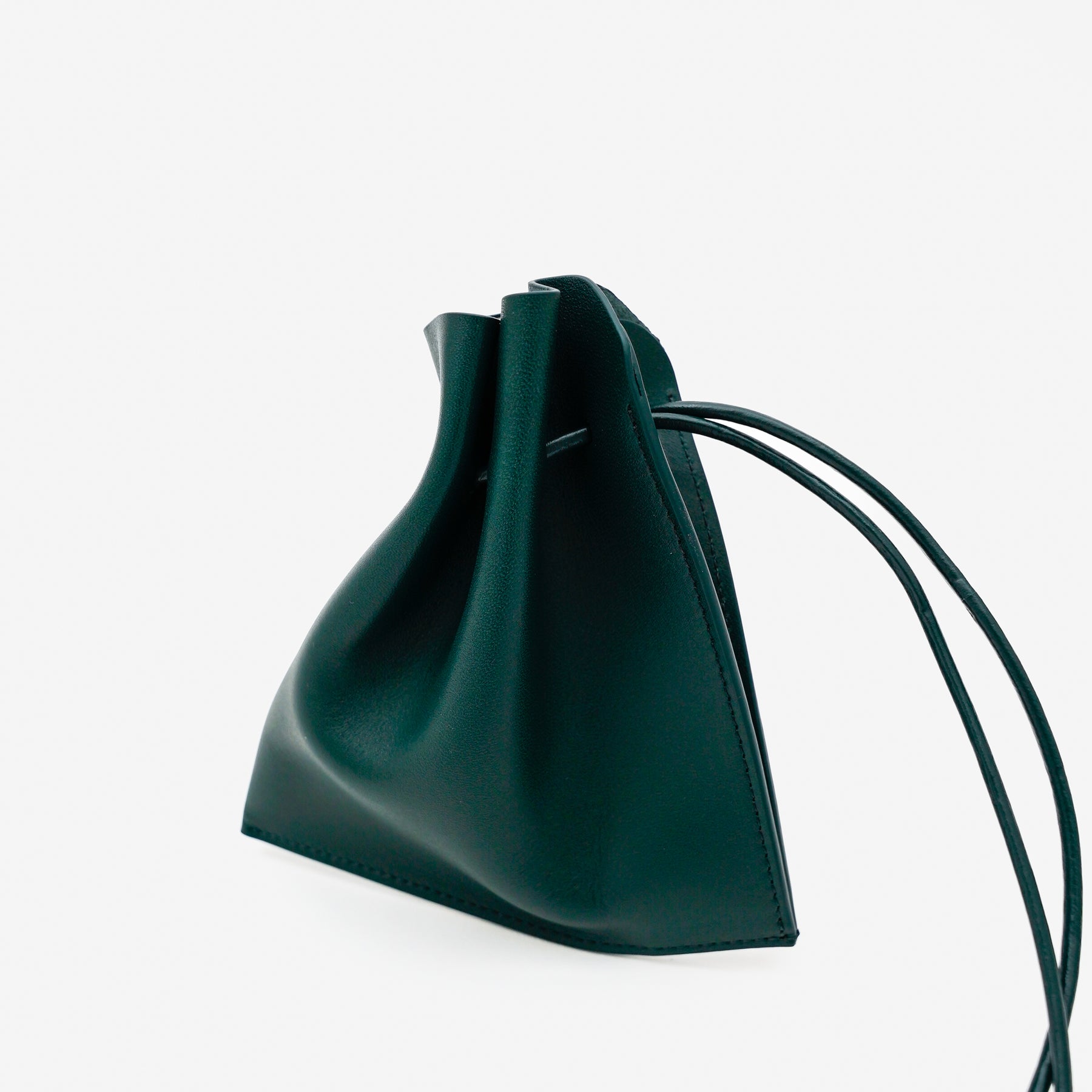 HERRIE KINCHAKU POUCH - XXS / RAPTO FLEX｜レザー ミニ巾着ポーチ 首掛け アクセサリー メンズ レディース｜ITTI（イッチ）公式