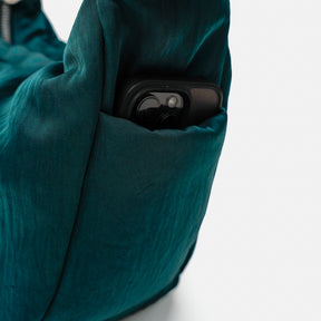 ANNIE PUFFER BIG MOON BAG / CERATO BRIGHT 25Q2