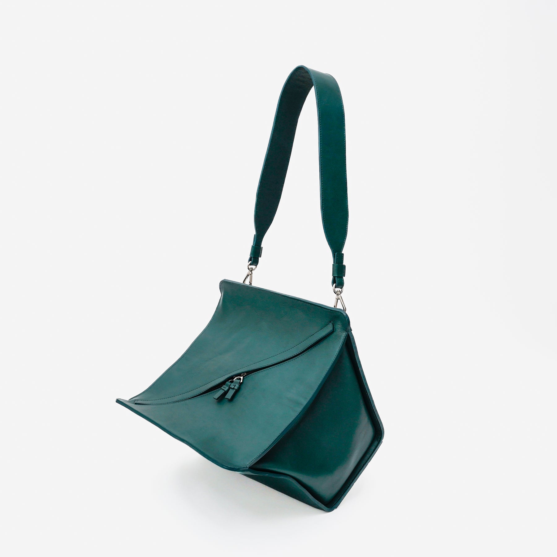 HERRIE BOX PREMIER - II / RAPTO FLEX｜斜めファスナーと構造美が光るミニマルバッグ｜ITTI（イッチ）公式