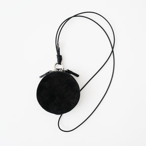 MICHELLE CIRCLE POUCH / MOSSA LDN｜イタリア製弱撥水スエード使用 本革サークルポーチ ミニバッグ メンズ レディース ギフト｜ITTI（イッチ）公式