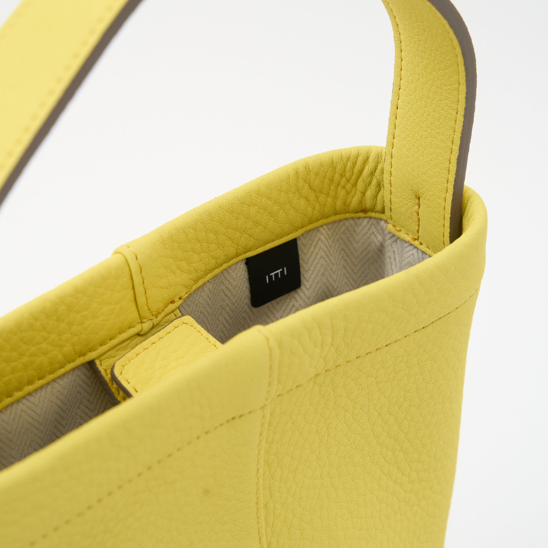 MARY BUCKET SHOULDER MINI / DIPLO SKY｜上品ミニバケットバッグ｜ITTI（イッチ）公式