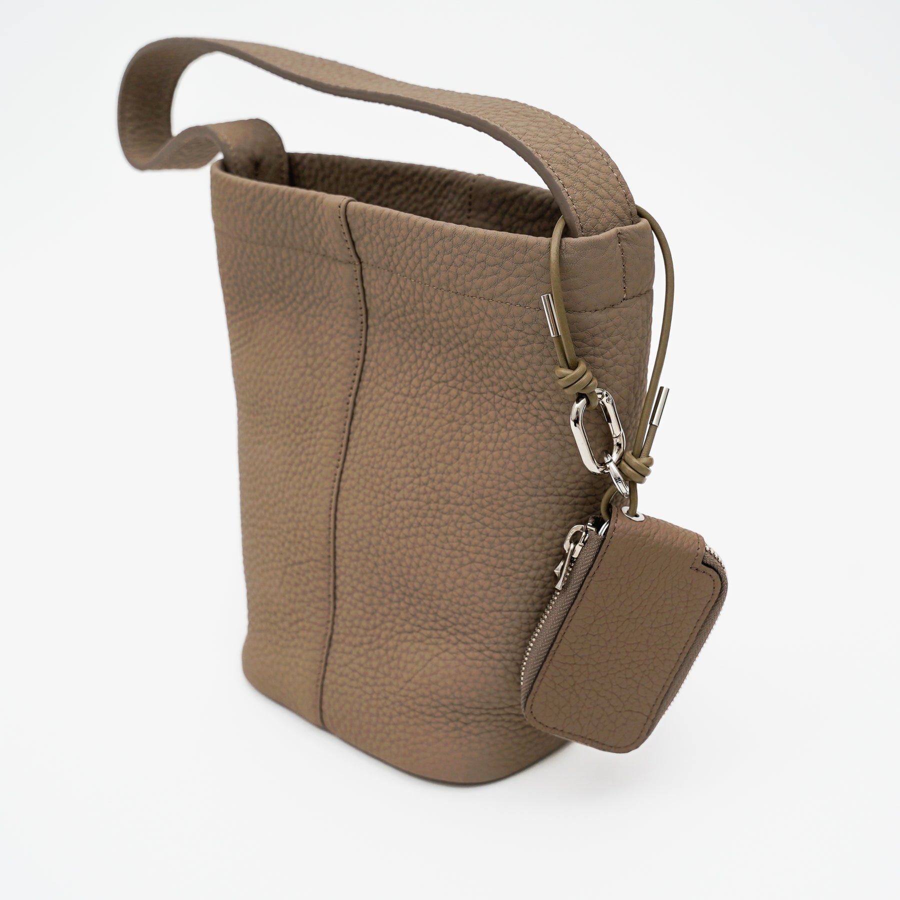 MARY BUCKET SHOULDER MINI / DIPLO SKY｜上品ミニバケットバッグ｜ITTI（イッチ）公式