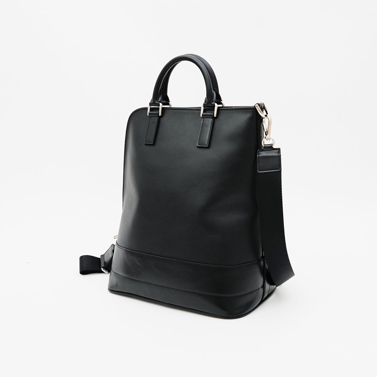 BONNIE VERTICAL TOTE - PM / RAPTO FLEX｜PC収納可 ミニマル縦型トートバッグ｜ITTI（イッチ）公式