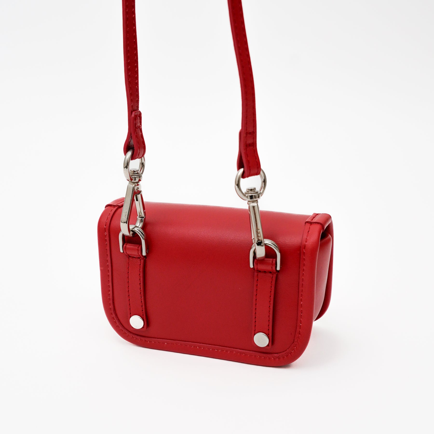 MICHELLE CAMERA ERRAND POUCH / RAPTO FLEX｜2WAY仕様のレザーポーチ スマホ・カメラ対応｜ITTI（イッチ）公式