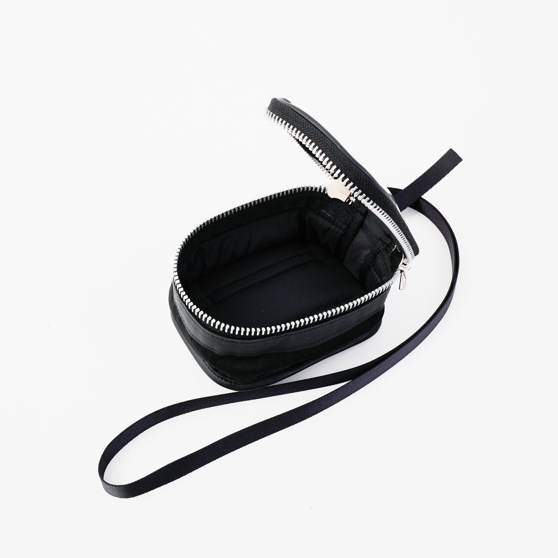 MICHELLE COLLECTION POUCH / CERATO BRIGHT H｜ミニショルダーバッグ 透明 ナイロン ユニセックス｜ITTI（イッチ）公式