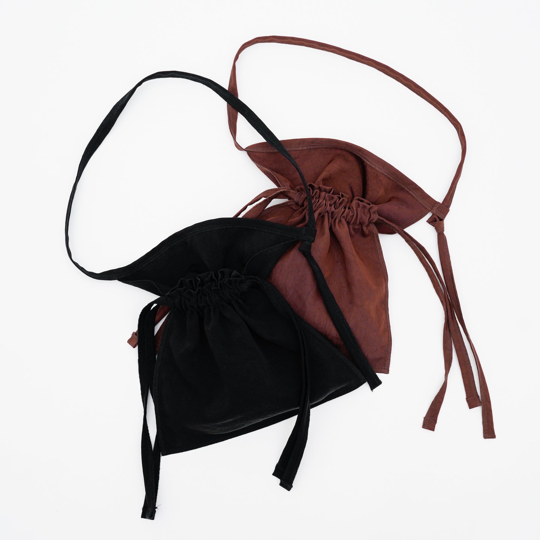 MARY RED CROSS BAG / CERATO BRIGHT｜撥水ナイロン製 巾着ショルダーバッグ メンズ レディース｜ITTI（イッチ）公式