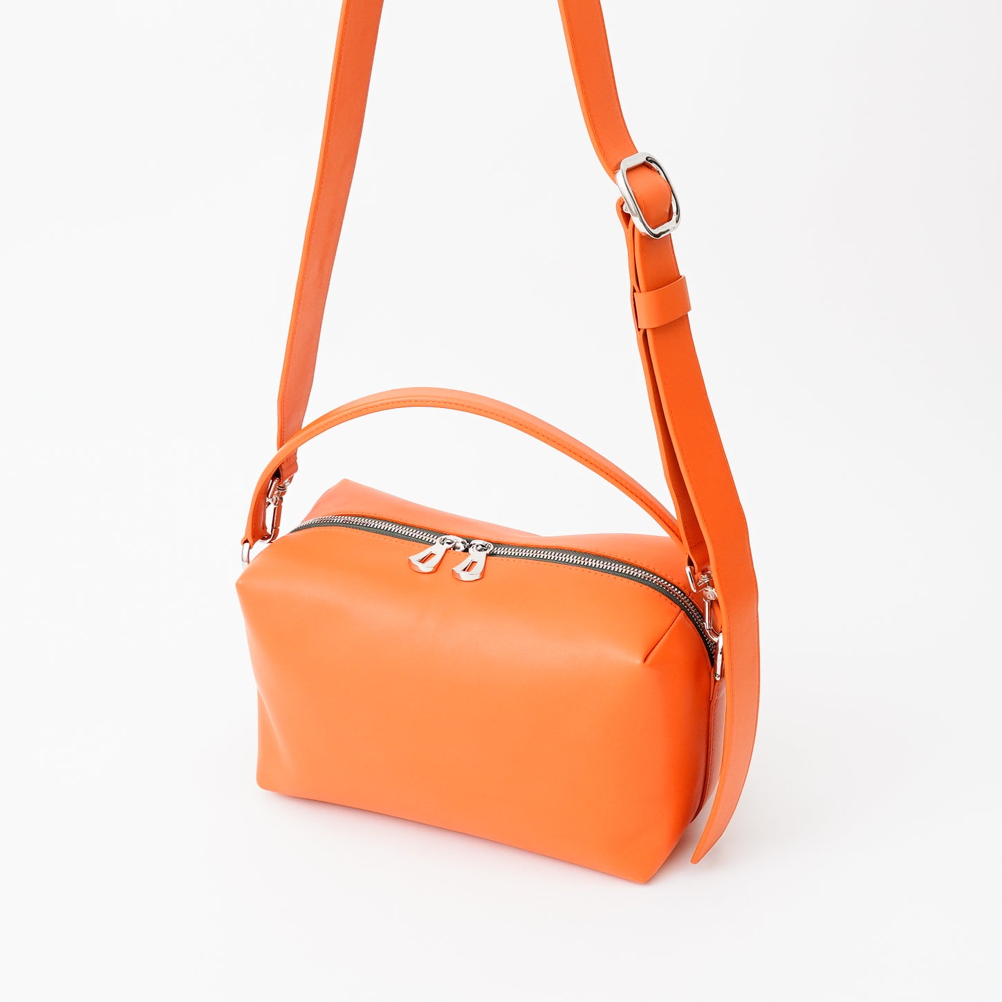 CELLIE TRAIN BAG / RAPTO BD｜ITTIオリジナルレザー使用 2WAYショルダーバッグ ハンドル職人仕立て メンズ レディース ギフト｜ITTI（イッチ）公式