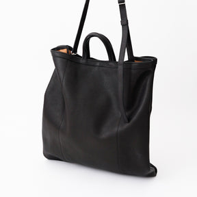 BONNIE BIG 2way SHOPPER / DIPLO NUDE｜ドレープが美しいビッグ2wayショッパー メンズ レディース｜ITTI（イッチ）公式