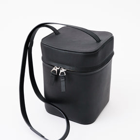 CELLIE BOX SACOCHE / RAPTO BD｜ITTIオリジナルレザー使用 本革ボックスサコッシュ ショルダー メンズ レディース ギフト｜ITTI（イッチ）公式