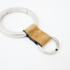 CRISTY RING RING / MOSSA LDN｜イタリア製弱撥水スエード使用 本革キーリング カラビナ メンズ レディース ギフト｜ITTI（イッチ）公式