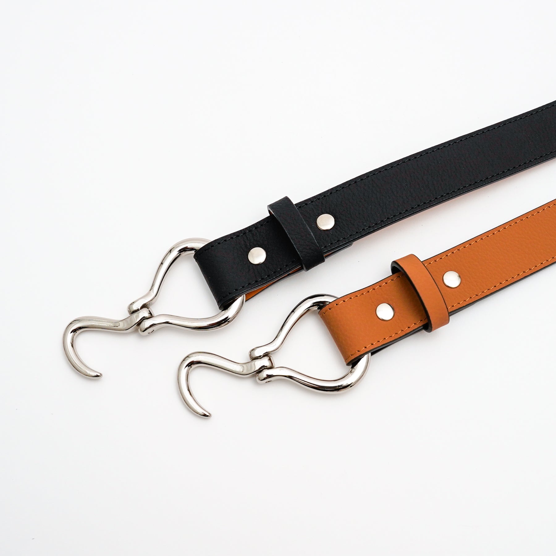 ITTI (イッチ) | HERRIE HOOK BELT / DIPLO JP (ヘリーフックベルト / ディプロジャパン) | シュリンク レザー シボ メンズ レディース サイズ 調整 ブランド