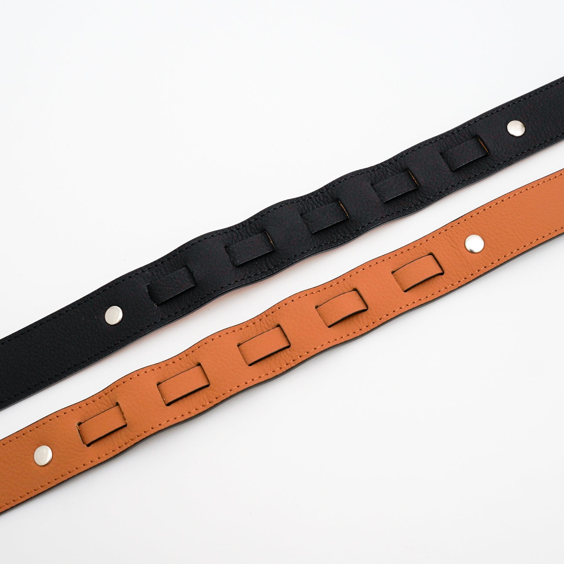 ITTI (イッチ) | HERRIE HOOK BELT / DIPLO JP (ヘリーフックベルト / ディプロジャパン) | シュリンク レザー シボ メンズ レディース サイズ 調整 ブランド