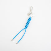 CRISTY SNAKEKNOT CHARM / STCOW 25Q3｜編み革チャーム キーリング レザーアクセサリー｜ITTI（イッチ）公式