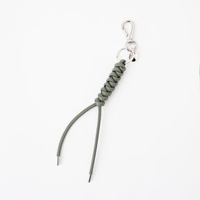 CRISTY SNAKEKNOT CHARM / STCOW｜スネークノット編み 本革チャーム キーホルダー メンズ レディース ギフト｜ITTI（イッチ）公式