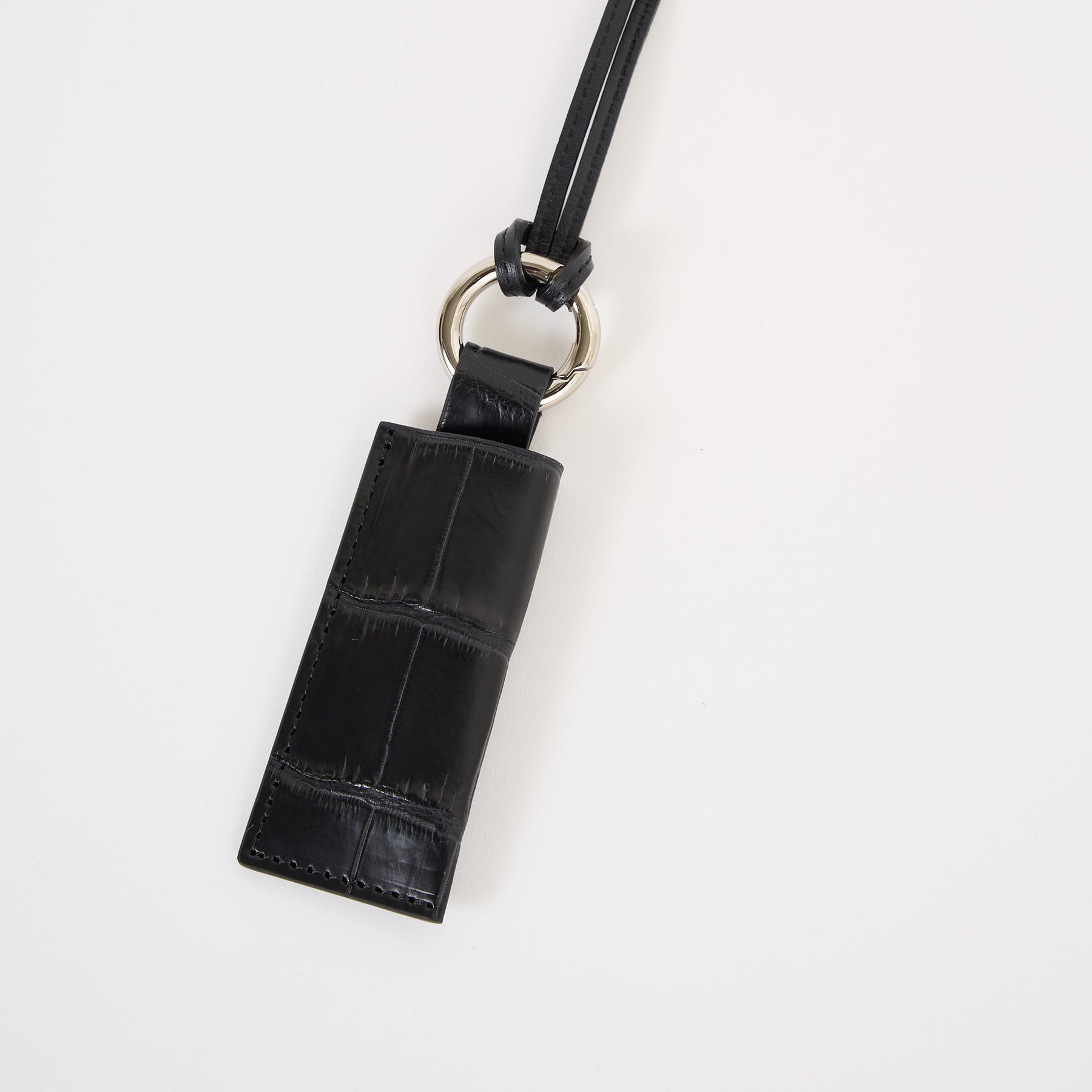 HERRIE LIP RING / CROCO｜クロコダイルレザー リップケース ネックレスタイプ｜ITTI（イッチ）公式