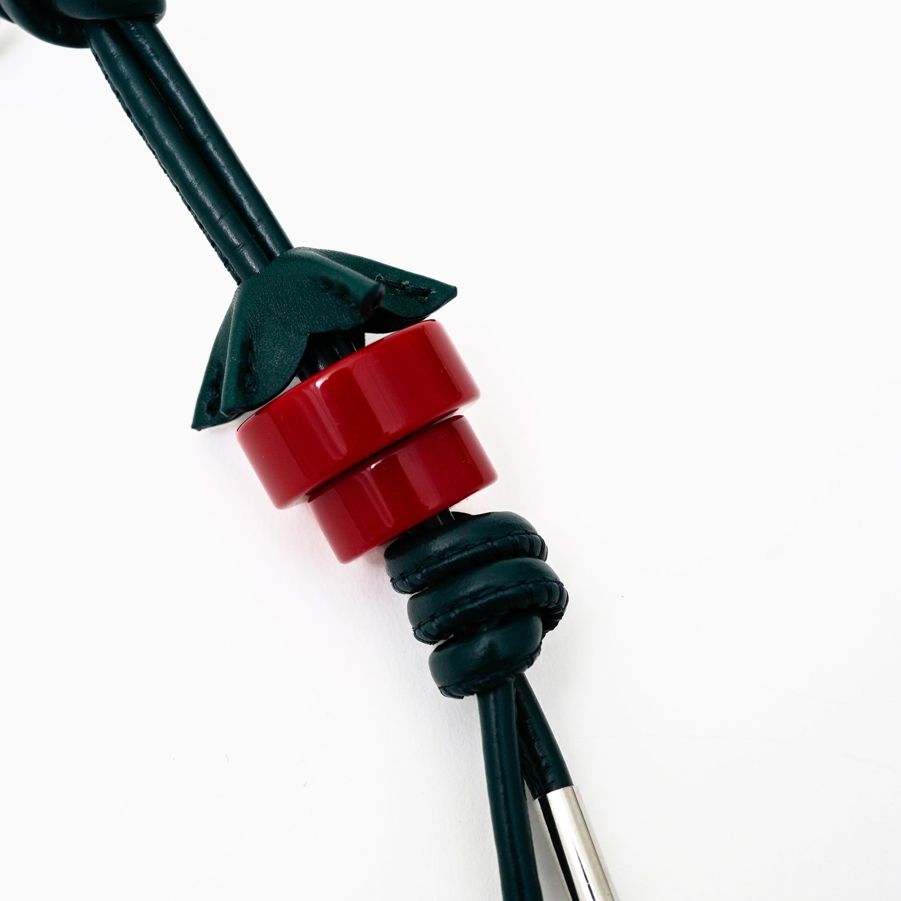 ITTI (イッチ) | HERRIE FLOWER PHONE STRING / STCOW (ヘリーフラワーフォンストリング / ステッチカウレザー) | スマートフォン スマホ 携帯 モバイル ストラップ コード ショルダー