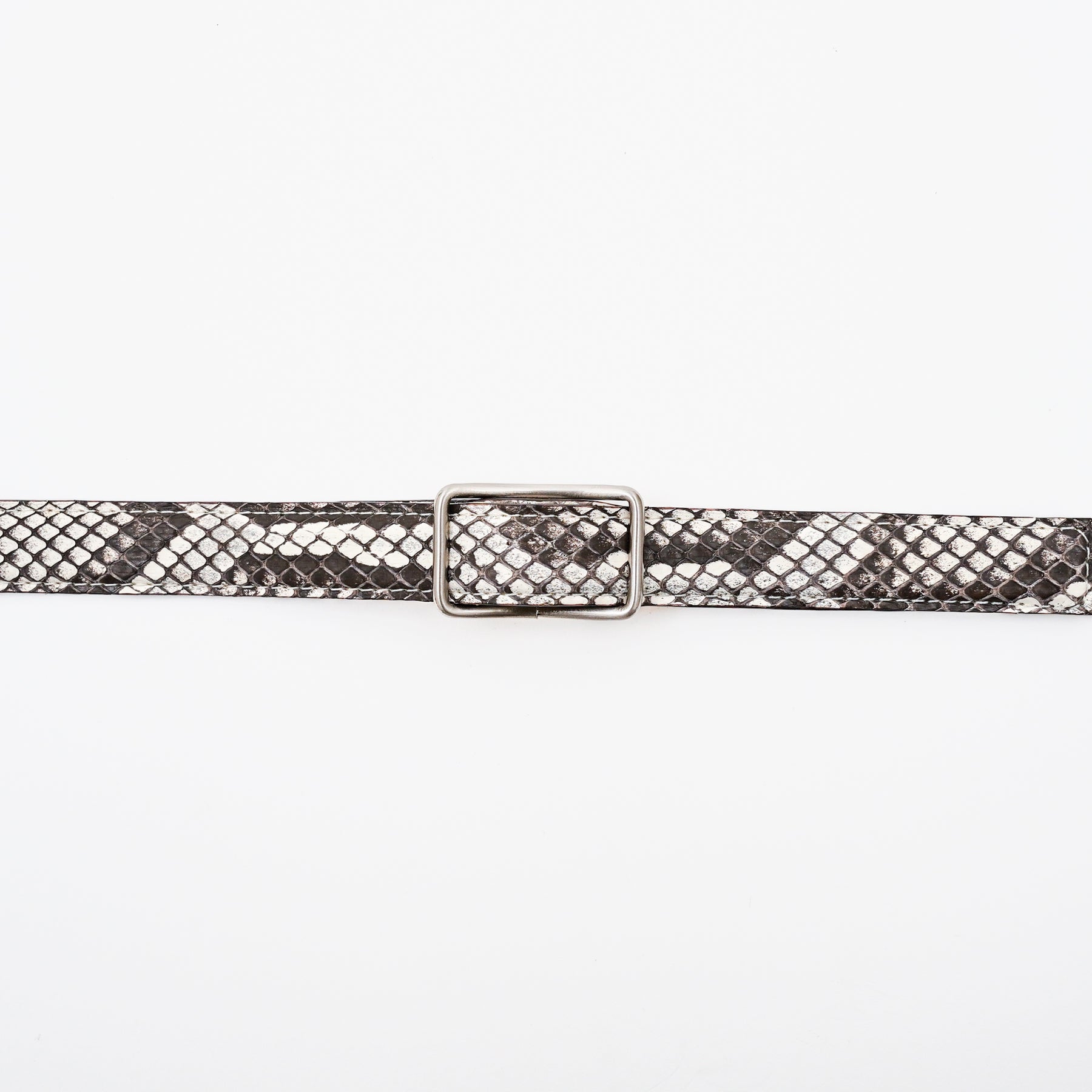 ITTI (イッチ) | HERRIE W BUCKLE BELT / MOLURUS (ヘリーダブルバックルベルト / モラレスパイソンレザー) | ブランド 蛇 柄 メンズ レディース プレゼント 贈り物 ギフト