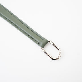 CELLIE TRAIN STRAP CODE / RAPTO BD｜ハンドル職人仕立て 本革スマホストラップ ウォレットコード バッグチャーム メンズ レディース｜ITTI（イッチ）公式