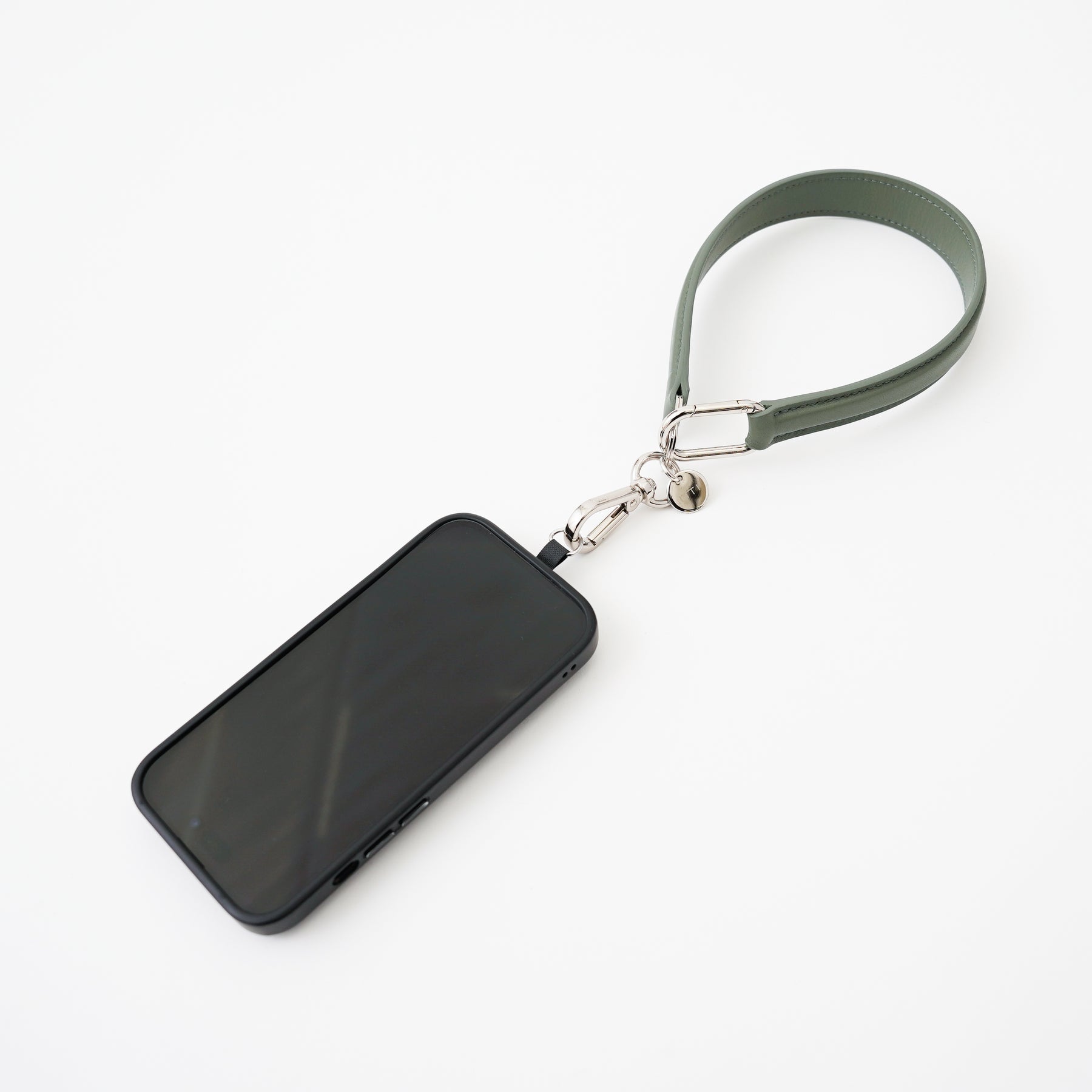 CELLIE TRAIN STRAP CODE / RAPTO BD｜ハンドル職人仕立て 本革スマホストラップ ウォレットコード バッグチャーム メンズ レディース｜ITTI（イッチ）公式