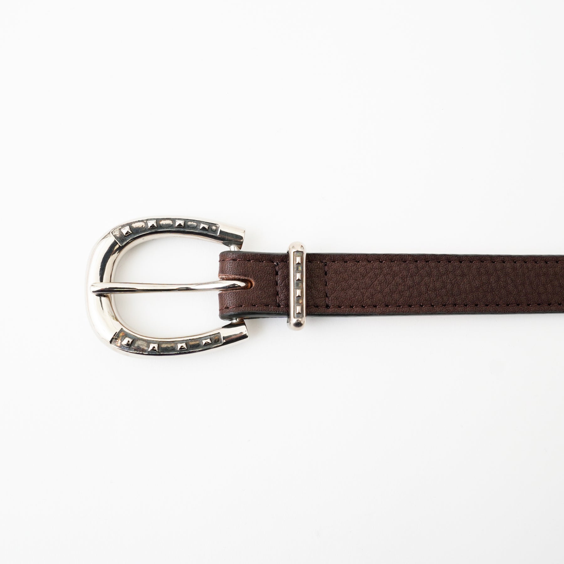 METAL BY THE LETTERS HORSE BIT BUCLE BELT｜真鍮馬蹄バックル 本革ウエスタンベルト メンズ レディース ユニセックス｜ITTI（イッチ）公式