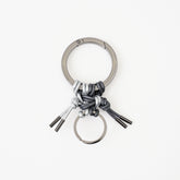 CRISTY TWO CODE KNOTMAN RING / RAPTO JP｜平結び 本革リングチャーム キーホルダー メンズ レディース ギフト｜ITTI（イッチ）公式