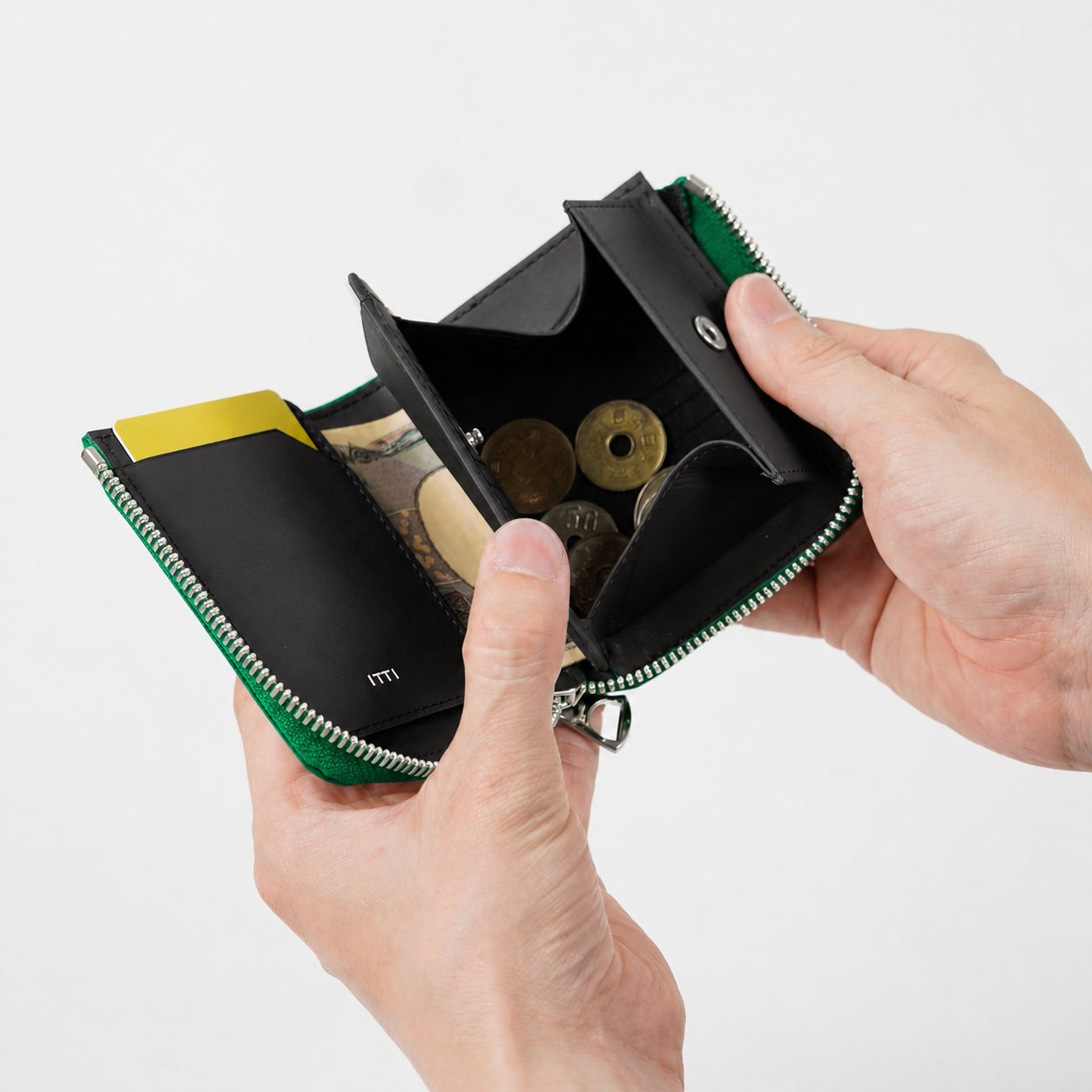 本革ミニ財布｜CRISTY VERY COMPACT WLT .5 / 21Q3-4 / IL【LIMITED】｜ITTI（イッチ）公式