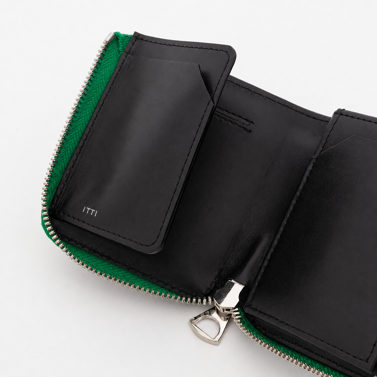 本革ミニ財布｜CRISTY VERY COMPACT WLT .5 / 21Q3-4 / IL【LIMITED
