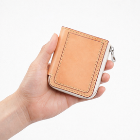 ITTI (イッチ) | CRISTY VERY COMPACT WLT .5 / NUME CARNO｜コードバン レザー 本革 ミニ財布 メンズ レディース ブランド ベージュ カラー