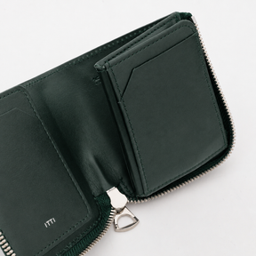 CRISTY VERY COMPACT WLT .5 / DIPLO FJORD｜本革 レザー ミニ財布 メンズ レディース 限定 リミテッド キャッシュレス ブランド ダーク グリーン 深 緑 開運 縁起 金運｜ITTI (イッチ) 公式 