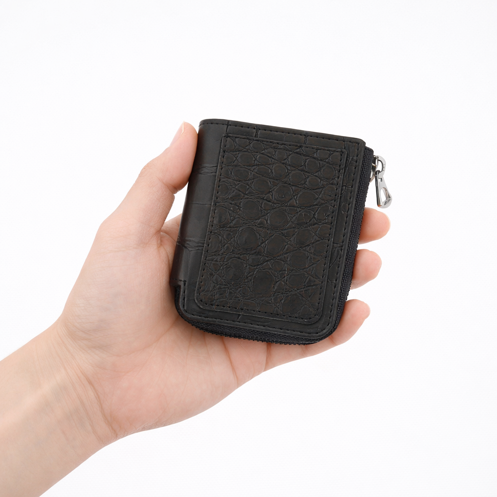 CRISTY VERY COMPACT WLT .5 / CROCO BK COLLECTION｜クロコダイル レザー ミニ財布 本革 オールブラック 限定 L字ファスナー｜ITTI （イッチ）公式