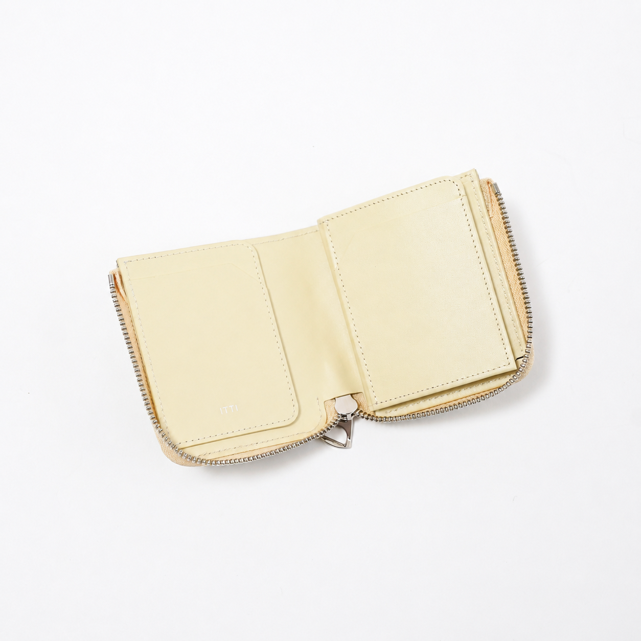 オーストリッチレザー ミニ財布｜CRISTY VERY COMPACT WLT .5 / OSTRICH｜ITTI（イッチ）公式