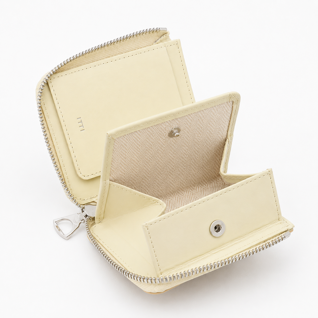 オーストリッチレザー ミニ財布｜CRISTY VERY COMPACT WLT .5 / OSTRICH｜ITTI（イッチ）公式