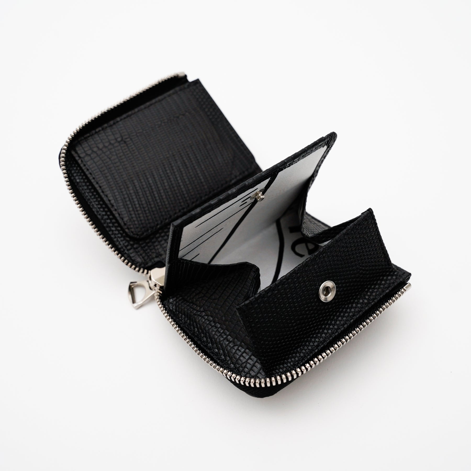 スモールクロコ マットレザー ミニ財布｜CRISTY VERY COMPACT WLT .5 / PREMIER CARIB CROCO｜ITTI（イッチ）公式