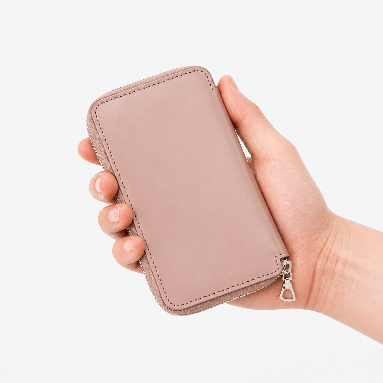 CRISTY SMART MID WLT.5｜艶と重厚感が際立つブライドルレザー財布