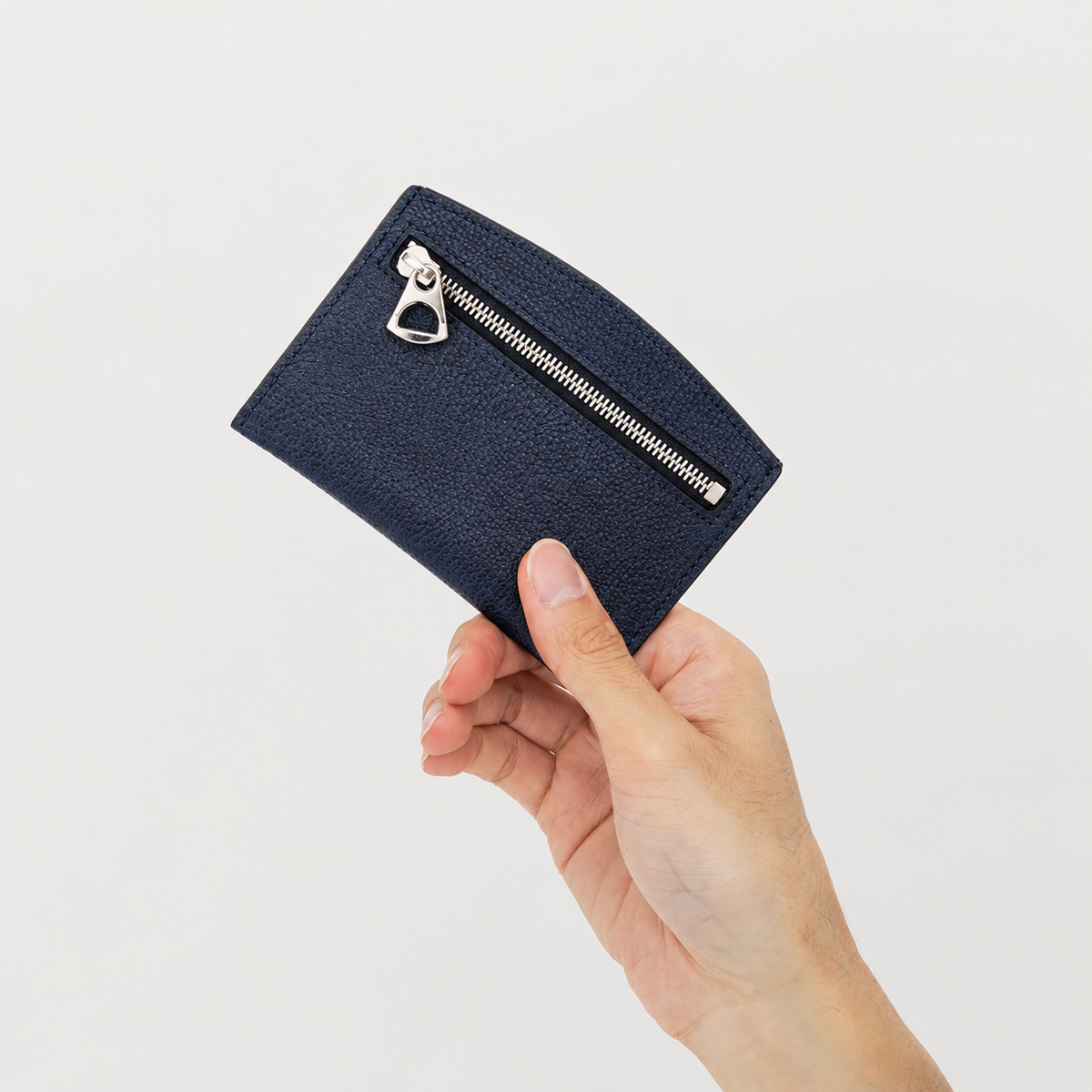 CRISTY SMART CARD WLT / AIZAN｜藍染×漆仕上げの希少革ミニ財布｜ITTI（イッチ）公式