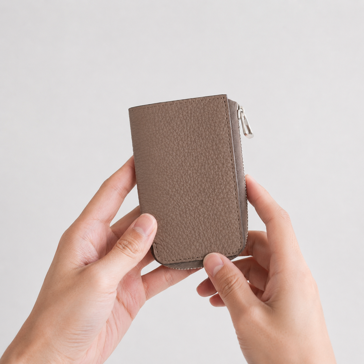 CRISTY KEY CARD CASE / DIPLO FJORD｜シュリンクレザー 本革 キーケース スマートキー対応 メンズ レディース｜ITTI（イッチ）公式
