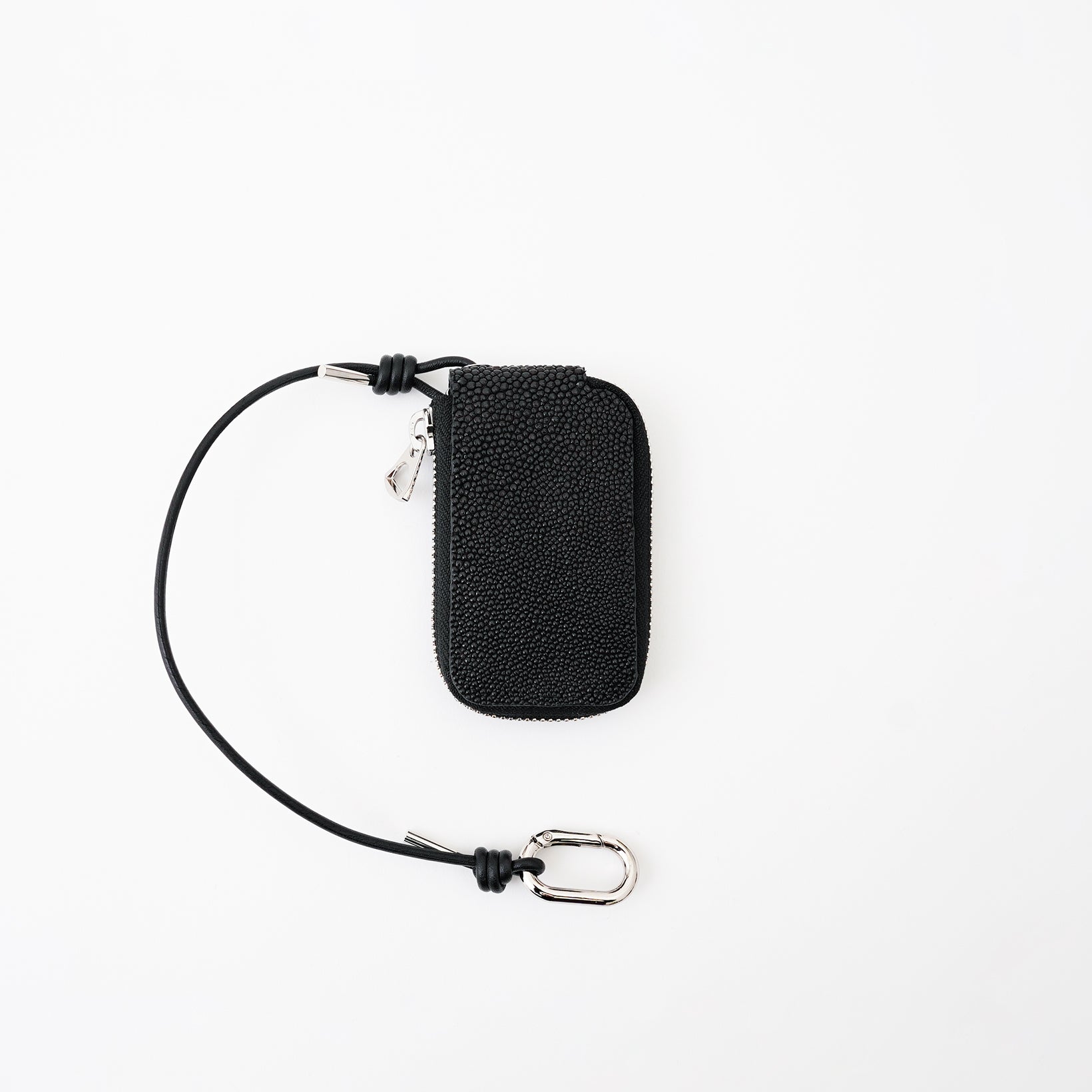 CRISTY SMART KEY CASE / KUROEI｜姫路職人が手がける漆エイ革 本革スマートキーケース メンズ レディース ギフト｜ITTI（イッチ）公式