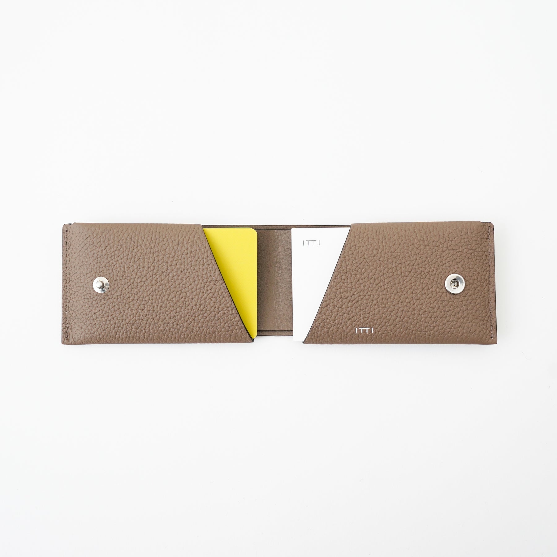HERRIE VERTICAL CARD CASE / DIPLO FJORD｜縫い目なし 本革縦型カードケース メンズ レディース ギフト｜ITTI（イッチ）公式
