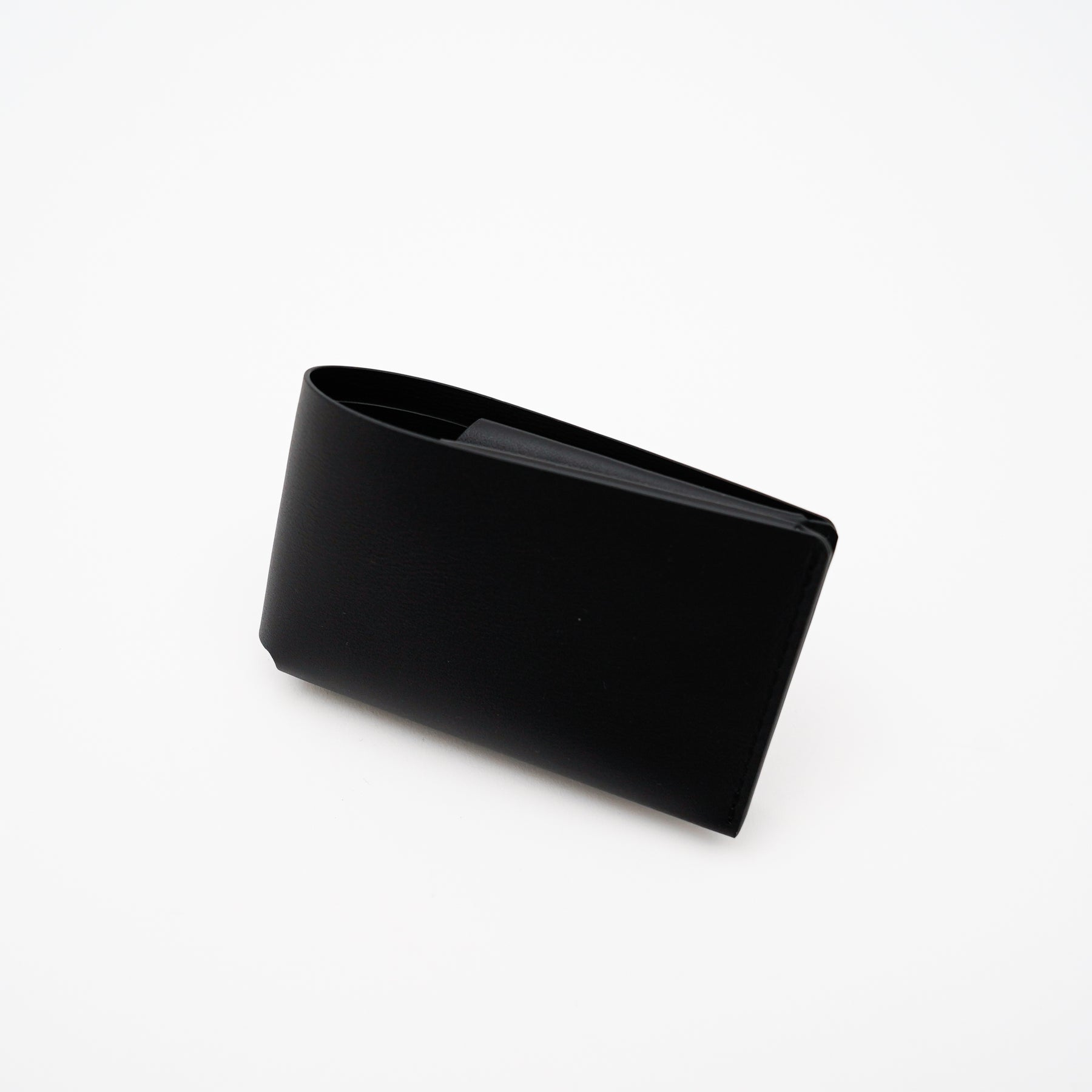 HERRIE CARD CASE 40 / RAPTO PREMIER｜カードケース ミニマル 革 メンズ レディース｜ITTI（イッチ）公式