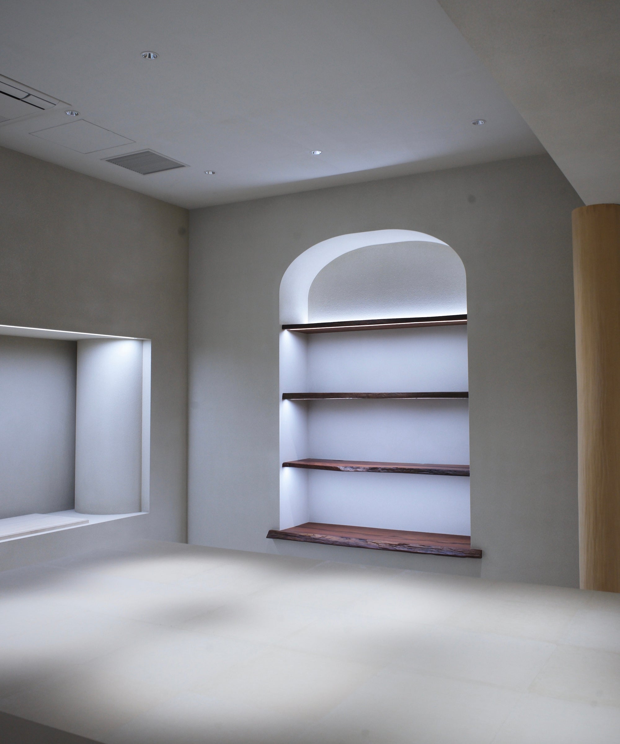 ABOUT - ITTI OSAKA (大阪・心斎橋・南船場)｜ITTI（イッチ）公式｜革製品 財布 鞄 小物 ｜レザーブランド 直営店 